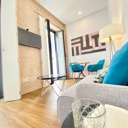 Magnificent Double Bedroom At Santa Cruz *